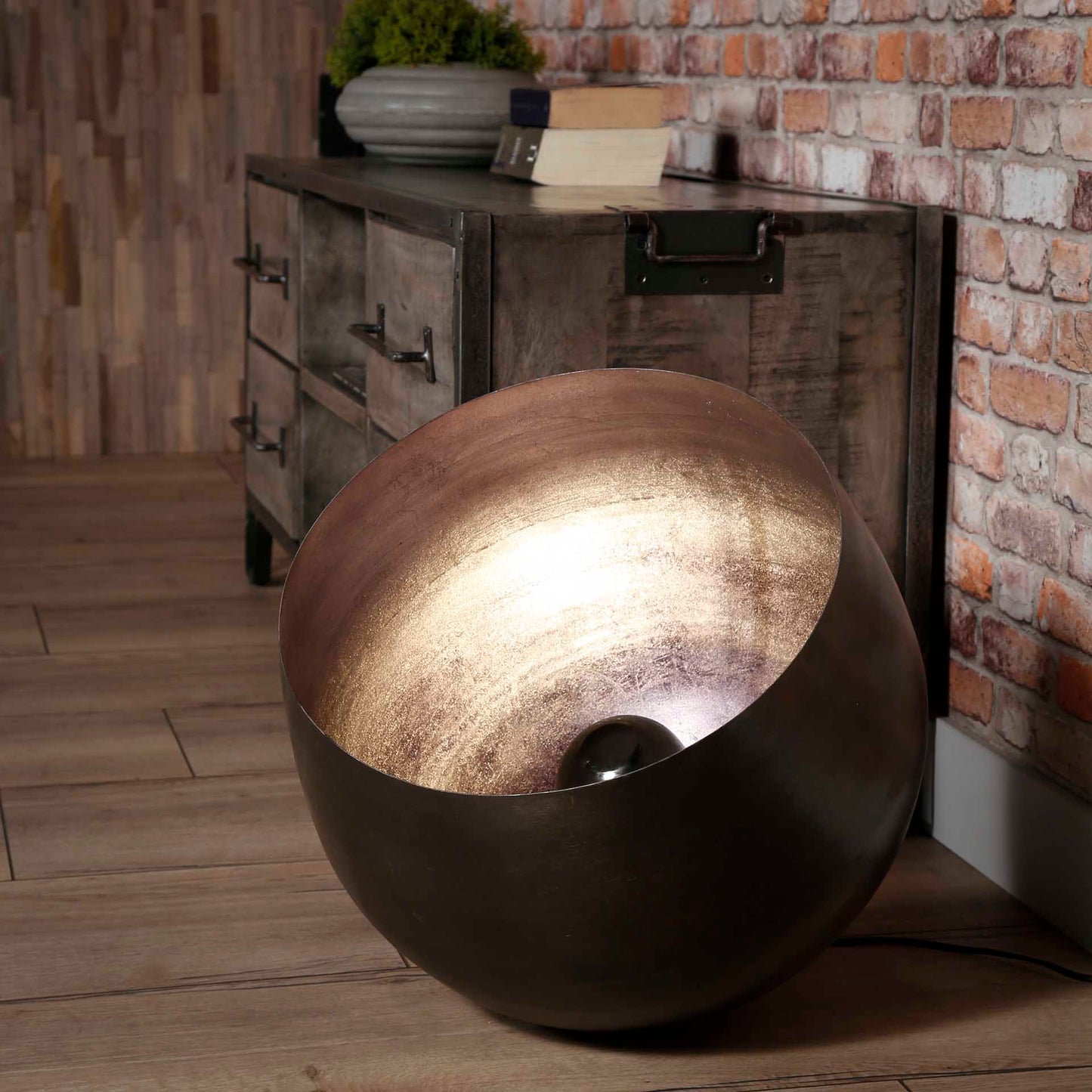 Lampe à poser panier 7686