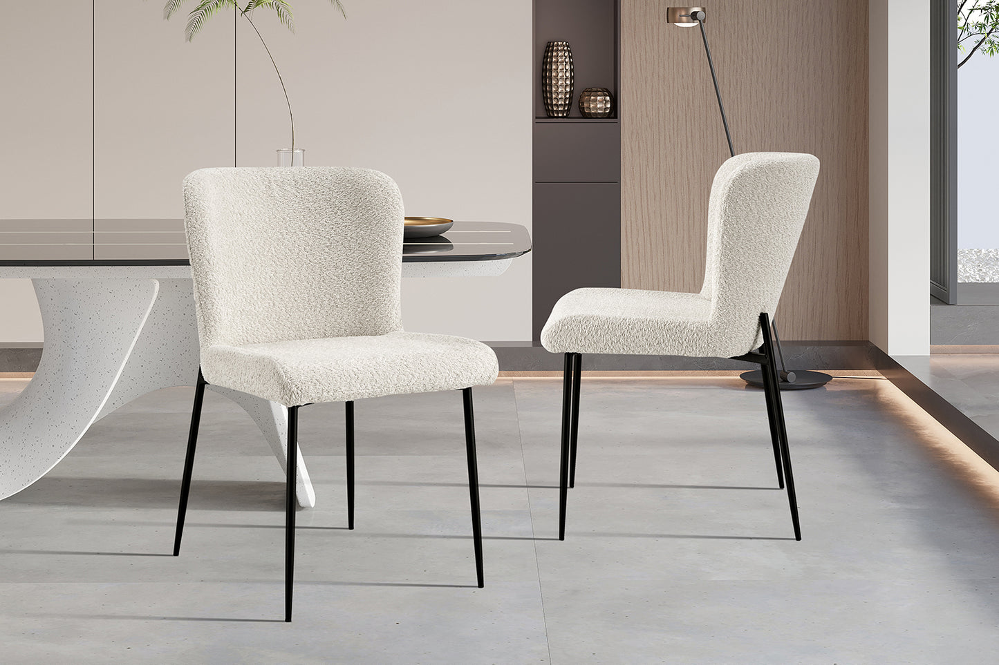 Chaise 'Lisa' Bouclé