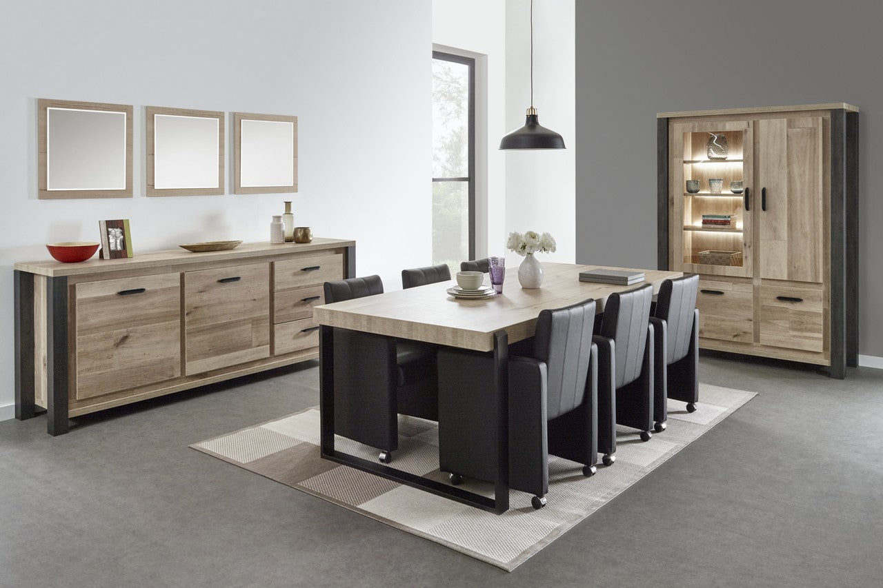 Salle à manger TOMBA